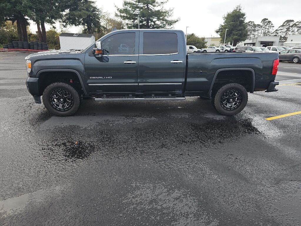2019 GMC Sierra Denali