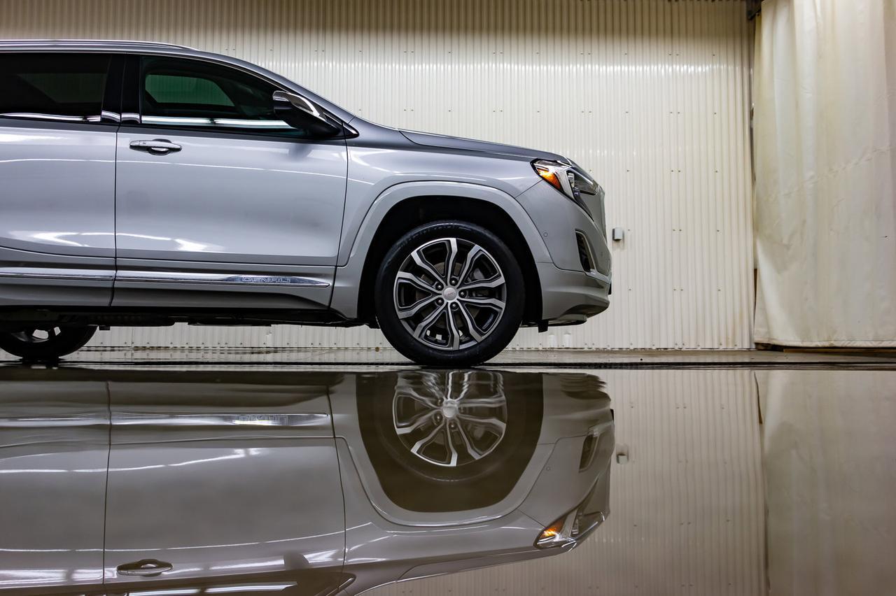 2019 GMC Terrain AWD Denali Leather Roof Nav BCam Red Deer AB