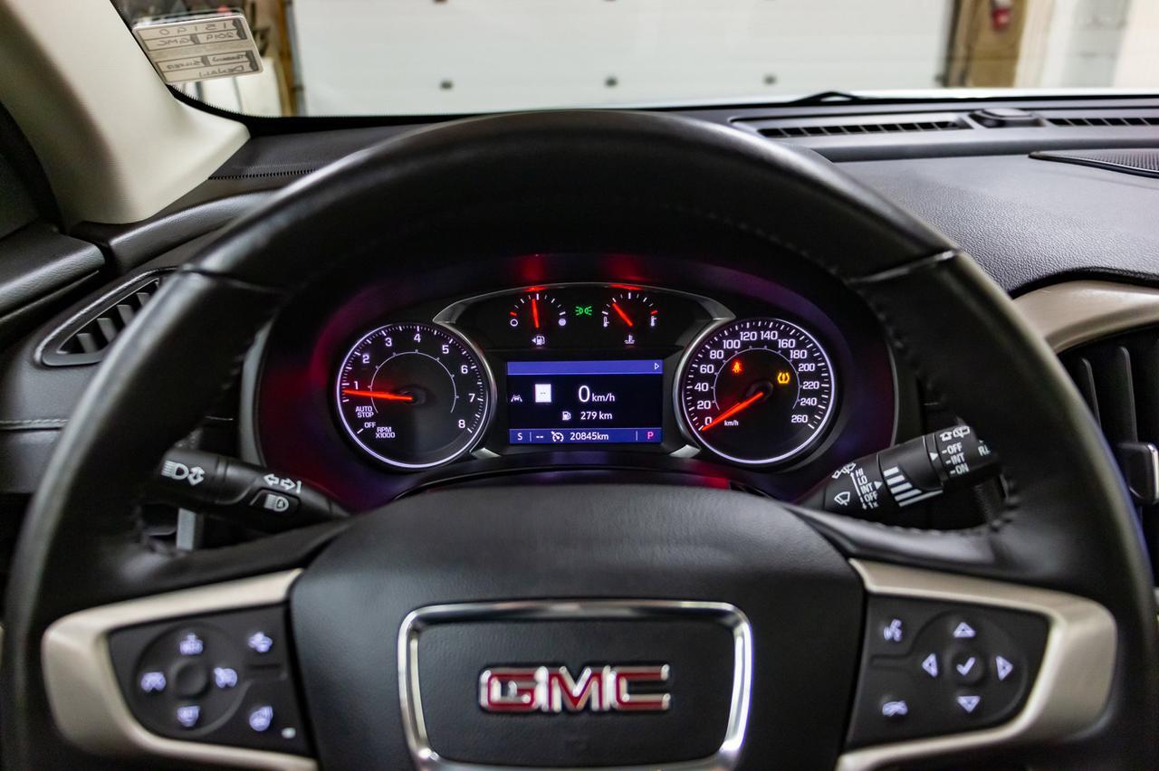 2019 GMC Terrain AWD Denali Leather Roof Nav BCam Red Deer AB