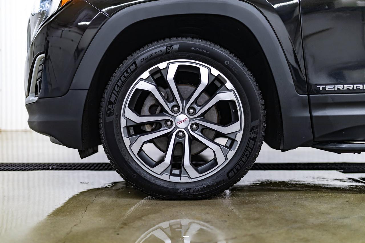 2019 GMC Terrain AWD SLT Leather Roof Nav BCam Red Deer AB