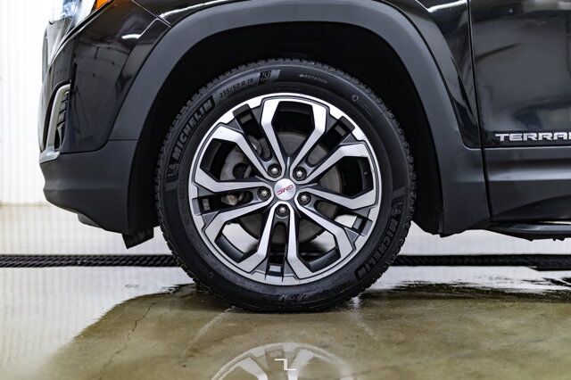 2019 GMC Terrain AWD SLT Leather Roof Nav BCam Red Deer AB