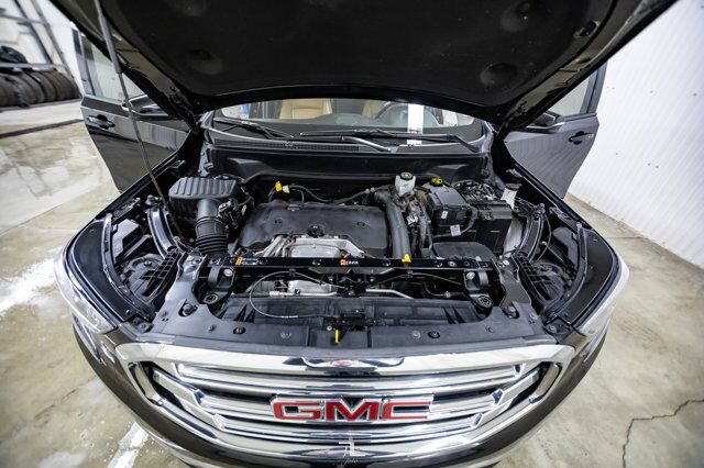 2019 GMC Terrain AWD SLT Leather Roof Nav BCam Red Deer AB