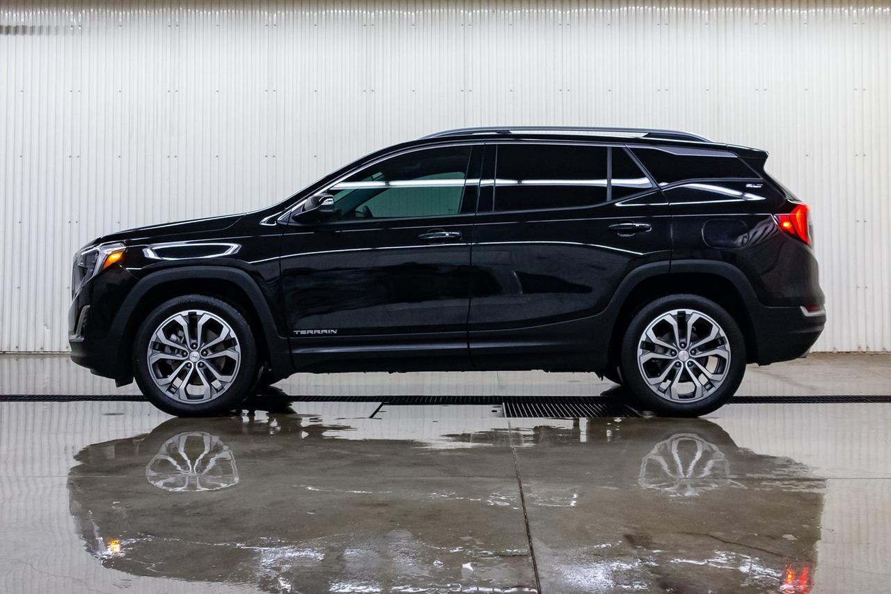 2019 GMC Terrain AWD SLT Leather Roof Nav Red Deer AB