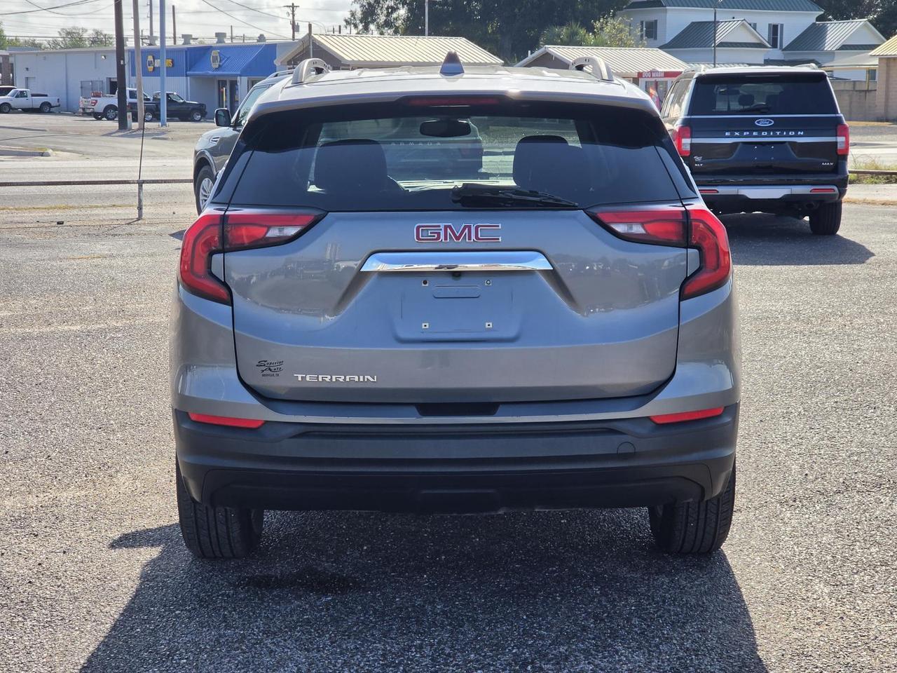 2019 GMC Terrain FWD 4dr SLE Beeville TX