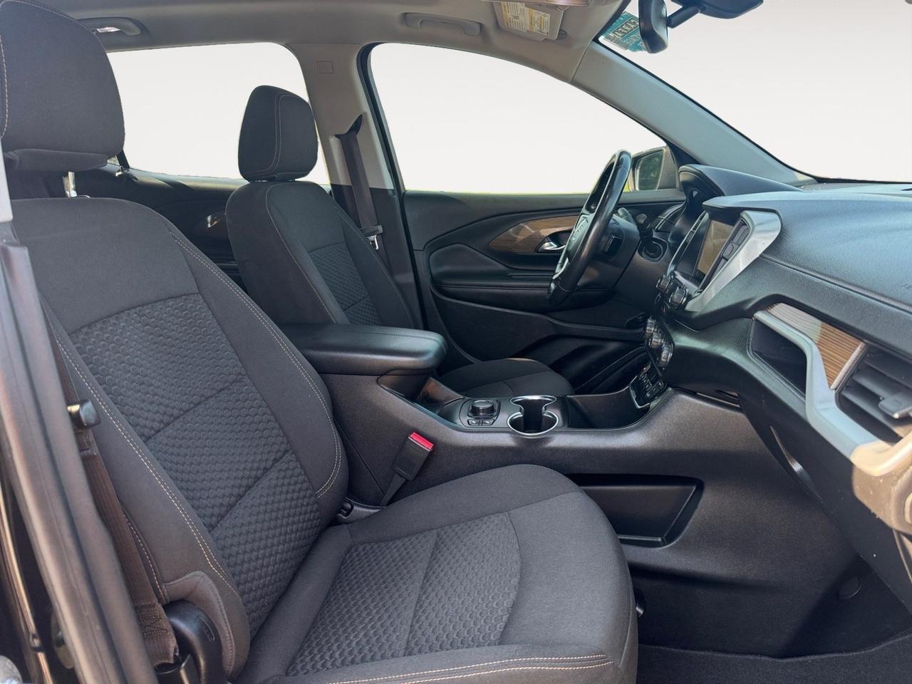 2019 GMC Terrain SLE, PANORAMIC SUNROOF, HEATED SEATS, NAVIGATION, APPLE CARPLAY, REMOTE START, KEYLESS ENTRY & START, CLEAN CARFAX, START YOUR NEXT ADVENTURE IN THIS CLEAN SUV TODAY!!! Norfolk VA