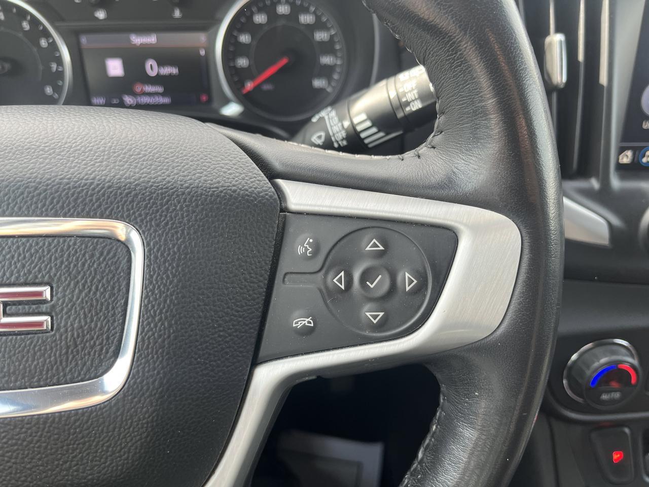 2019 GMC Terrain SLT AWD 2.0T Info2 PreferredPkgs w/Nav 19s Bose Hands-FreePwrLiftgate HtdSteeringWheel HtdMemLthr Saukville WI
