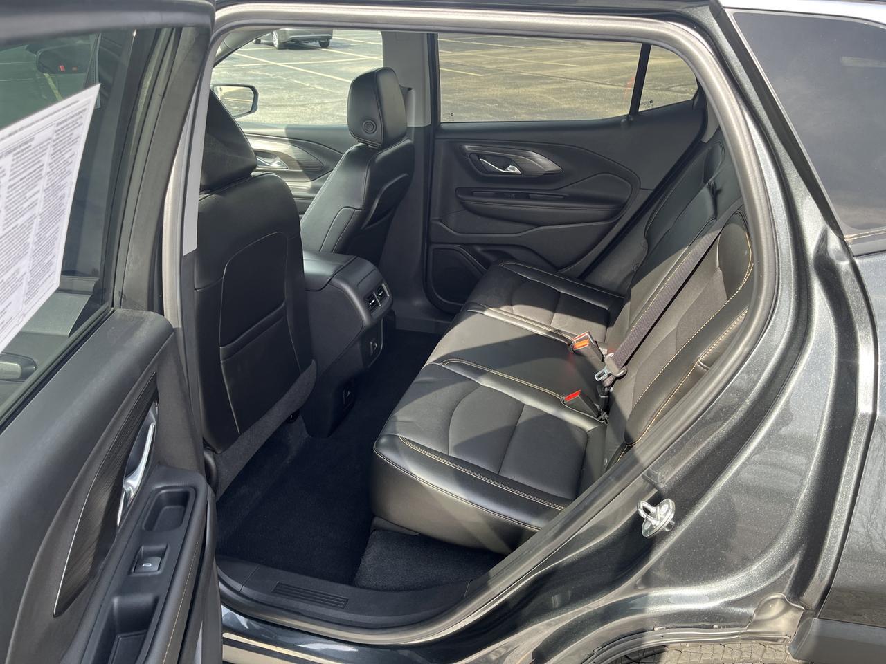 2019 GMC Terrain SLT AWD 2.0T Info2 PreferredPkgs w/Nav 19s Bose Hands-FreePwrLiftgate HtdSteeringWheel HtdMemLthr Saukville WI