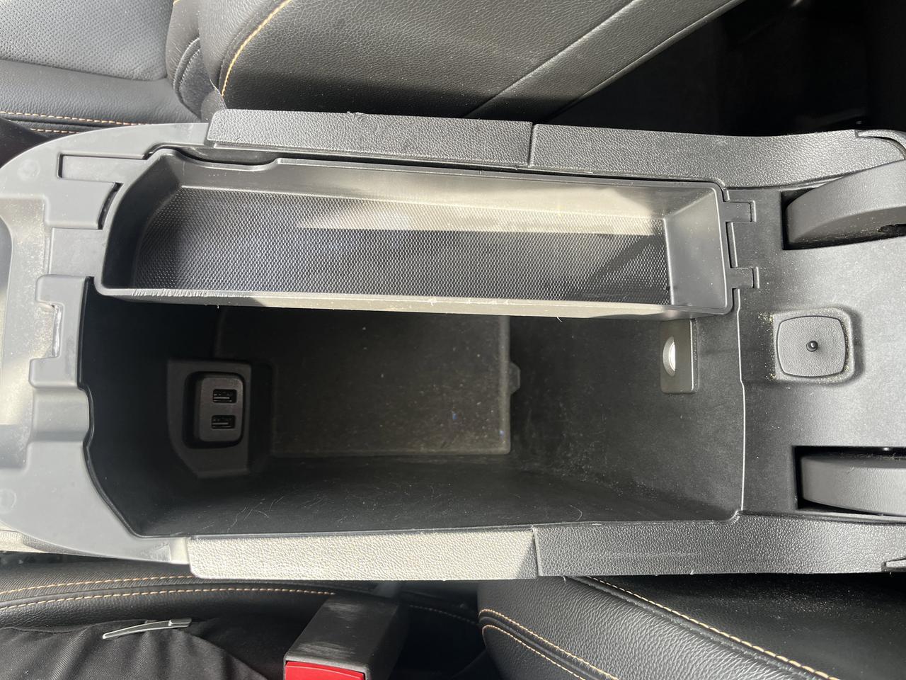 2019 GMC Terrain SLT AWD 2.0T Info2 PreferredPkgs w/Nav 19s Bose Hands-FreePwrLiftgate HtdSteeringWheel HtdMemLthr Saukville WI