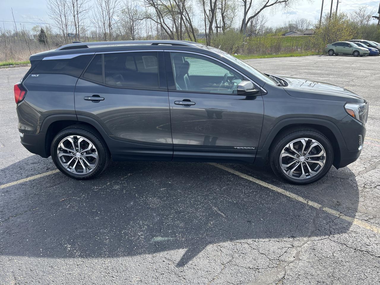 2019 GMC Terrain SLT AWD 2.0T Info2 PreferredPkgs w/Nav 19s Bose Hands-FreePwrLiftgate HtdSteeringWheel HtdMemLthr Saukville WI