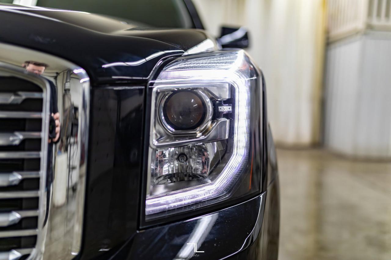 2019 GMC Yukon AWD Denali Leather Roof Nav BCam Red Deer AB