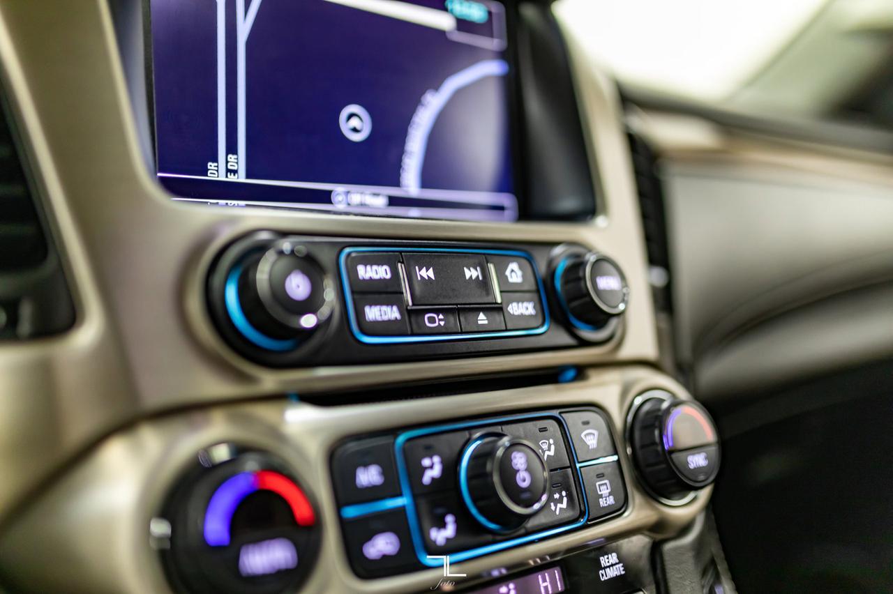 2019 GMC Yukon AWD Denali Leather Roof Nav BCam Red Deer AB