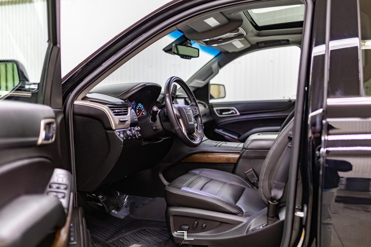 2019 GMC Yukon AWD Denali Leather Roof Nav BCam Red Deer AB