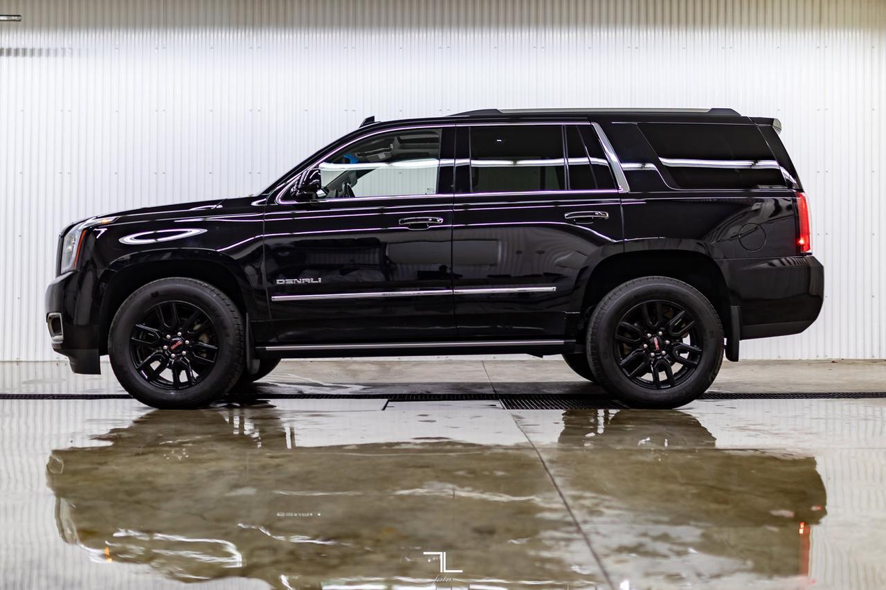 2019 GMC Yukon AWD Denali Leather Roof Nav BCam Red Deer AB