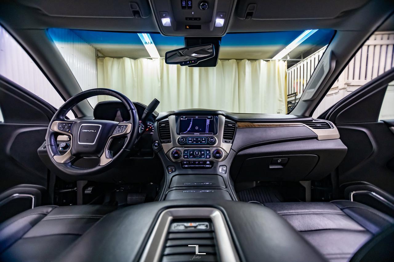 2019 GMC Yukon AWD Denali Leather Roof Nav BCam Red Deer AB