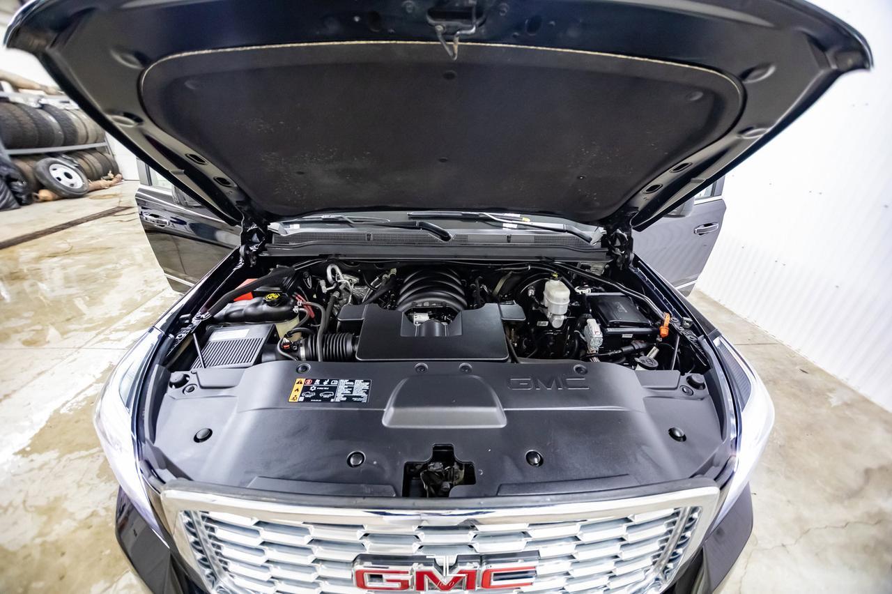2019 GMC Yukon AWD Denali Leather Roof Nav BCam Red Deer AB