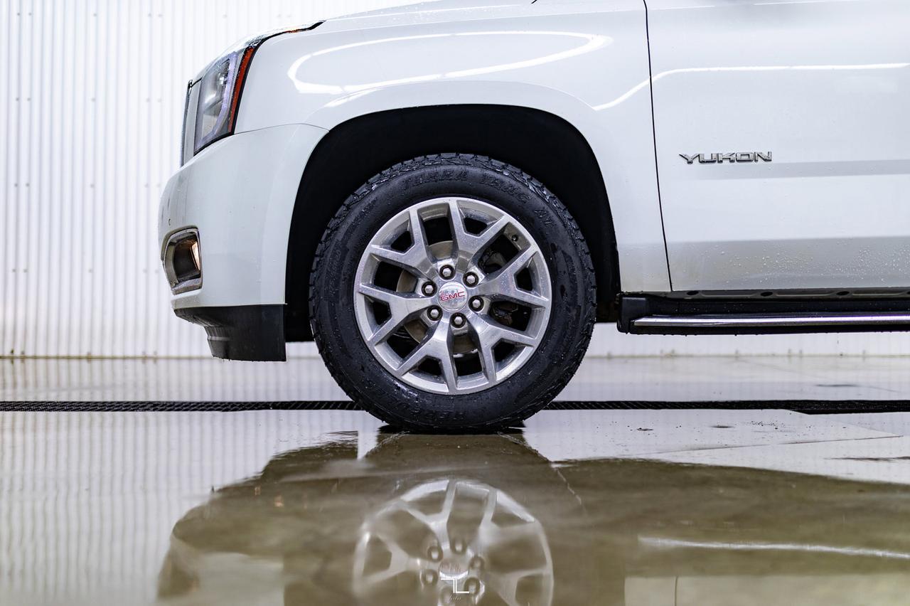 2019 GMC Yukon AWD SLT Leather Roof Nav BCam Red Deer AB