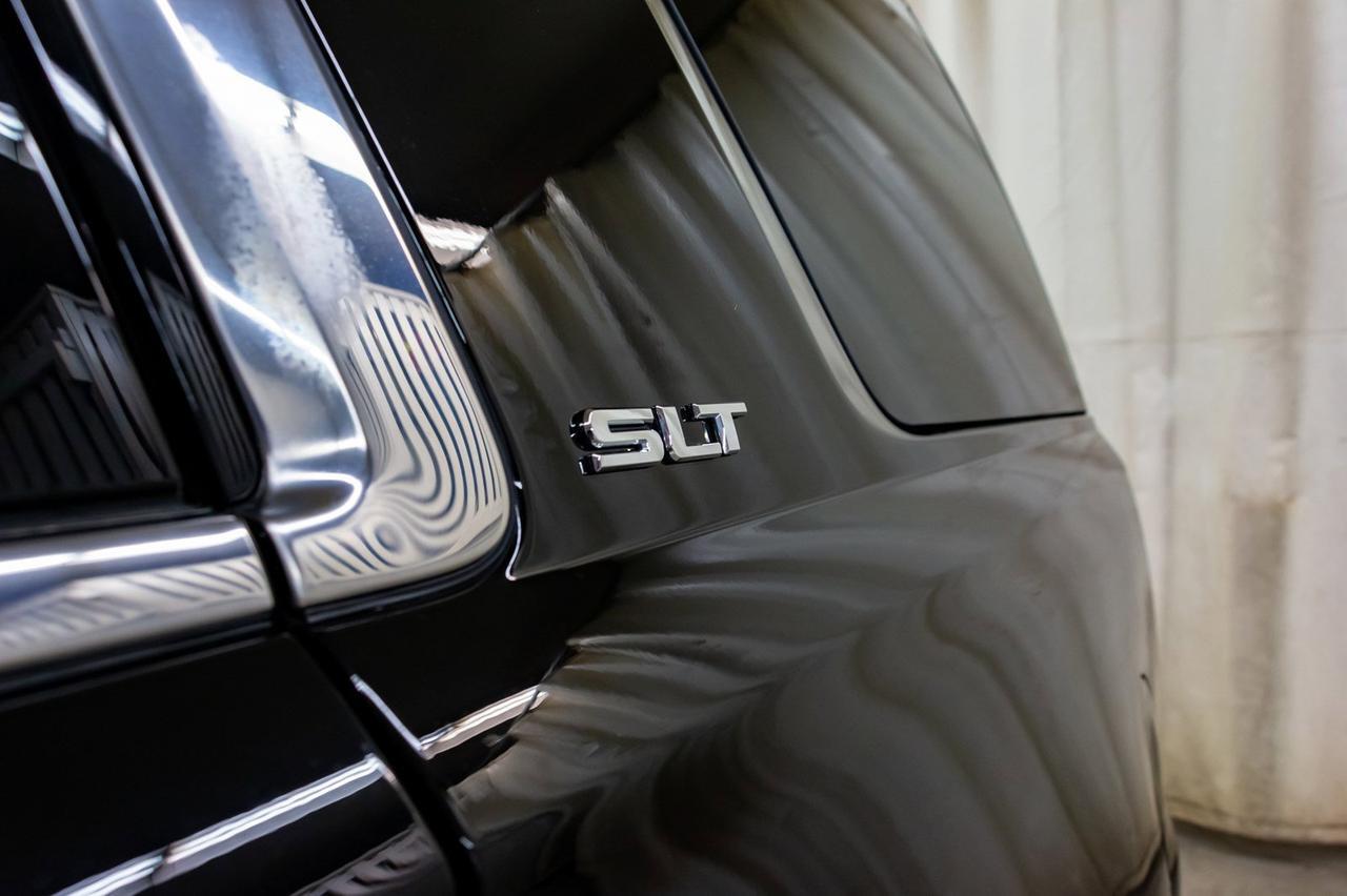 2019 GMC Yukon AWD SLT Leather Roof Nav DVD Red Deer AB