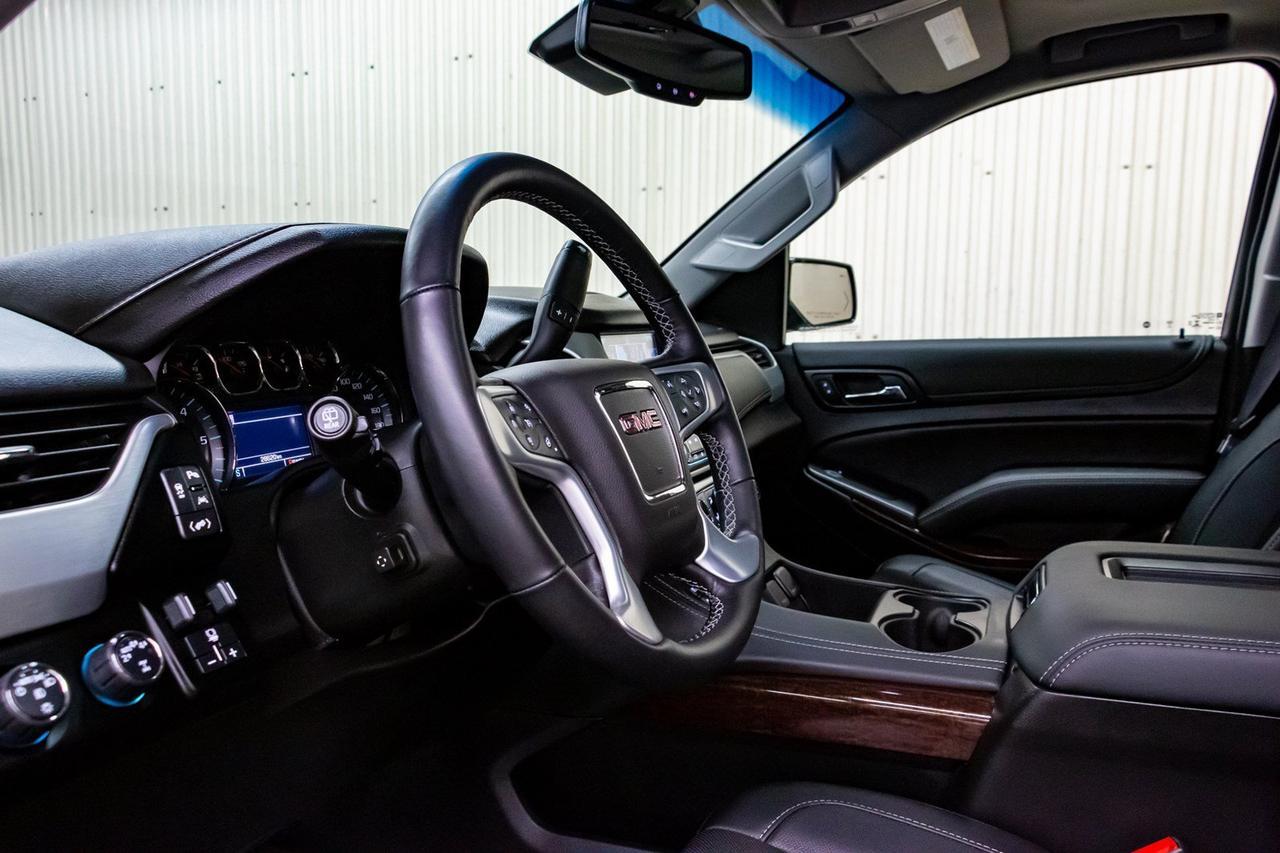 2019 GMC Yukon AWD SLT Leather Roof Nav DVD Red Deer AB