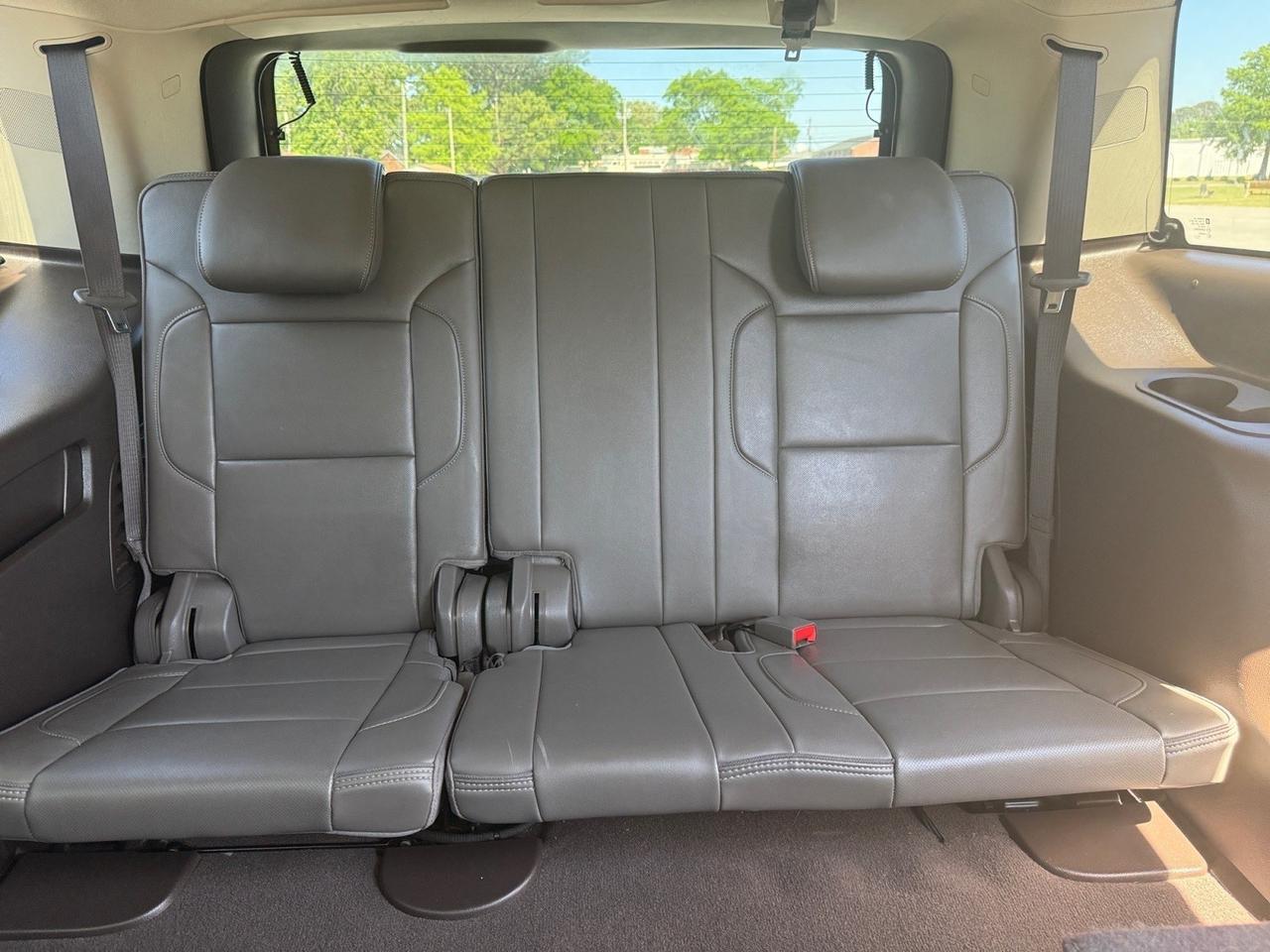 2019 GMC Yukon Denali, HEATED/VENTILATED SEATS, BOSE SPEAKERS, UNIVERSAL GARAGE DOOR OPENER, SUNROOF, APPLE CARPLAY/ANDROID AUTO, LUGGAGE RACK, TOW PACKAGE, POWER LIFTGATE, 3RD ROW, REMOTE START, POWER FOLDING MIRRORS, POWER LIFTGATE, HEATED REAR SEATS, CLEAN CARFA Norfolk VA
