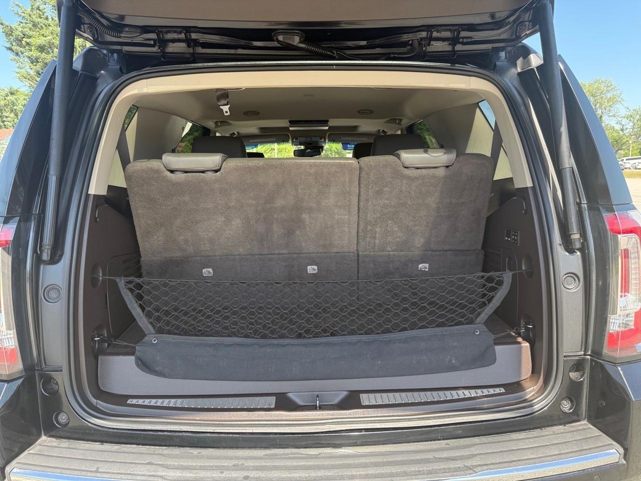 2019 GMC Yukon Denali, HEATED/VENTILATED SEATS, BOSE SPEAKERS, UNIVERSAL GARAGE DOOR OPENER, SUNROOF, APPLE CARPLAY/ANDROID AUTO, LUGGAGE RACK, TOW PACKAGE, POWER LIFTGATE, 3RD ROW, REMOTE START, POWER FOLDING MIRRORS, POWER LIFTGATE, HEATED REAR SEATS, CLEAN CARFA Norfolk VA