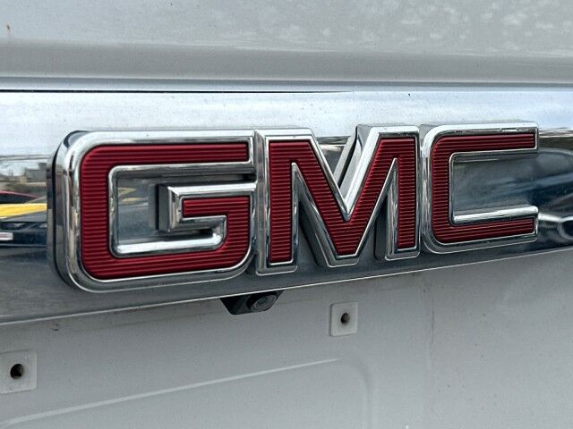 2019 GMC Yukon Denali Worcester MA