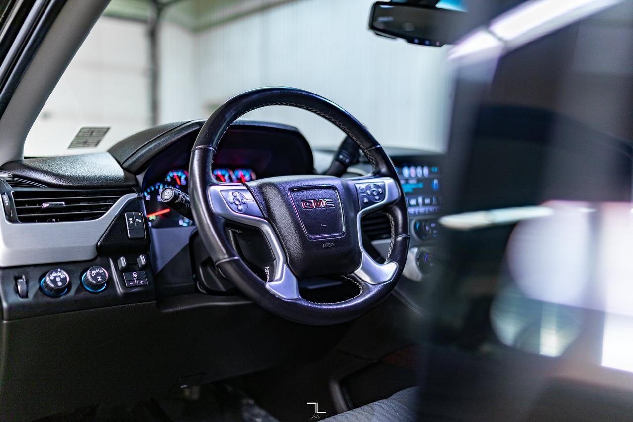 2019 GMC Yukon XL AWD SLE BCam 8 Passenger Red Deer AB
