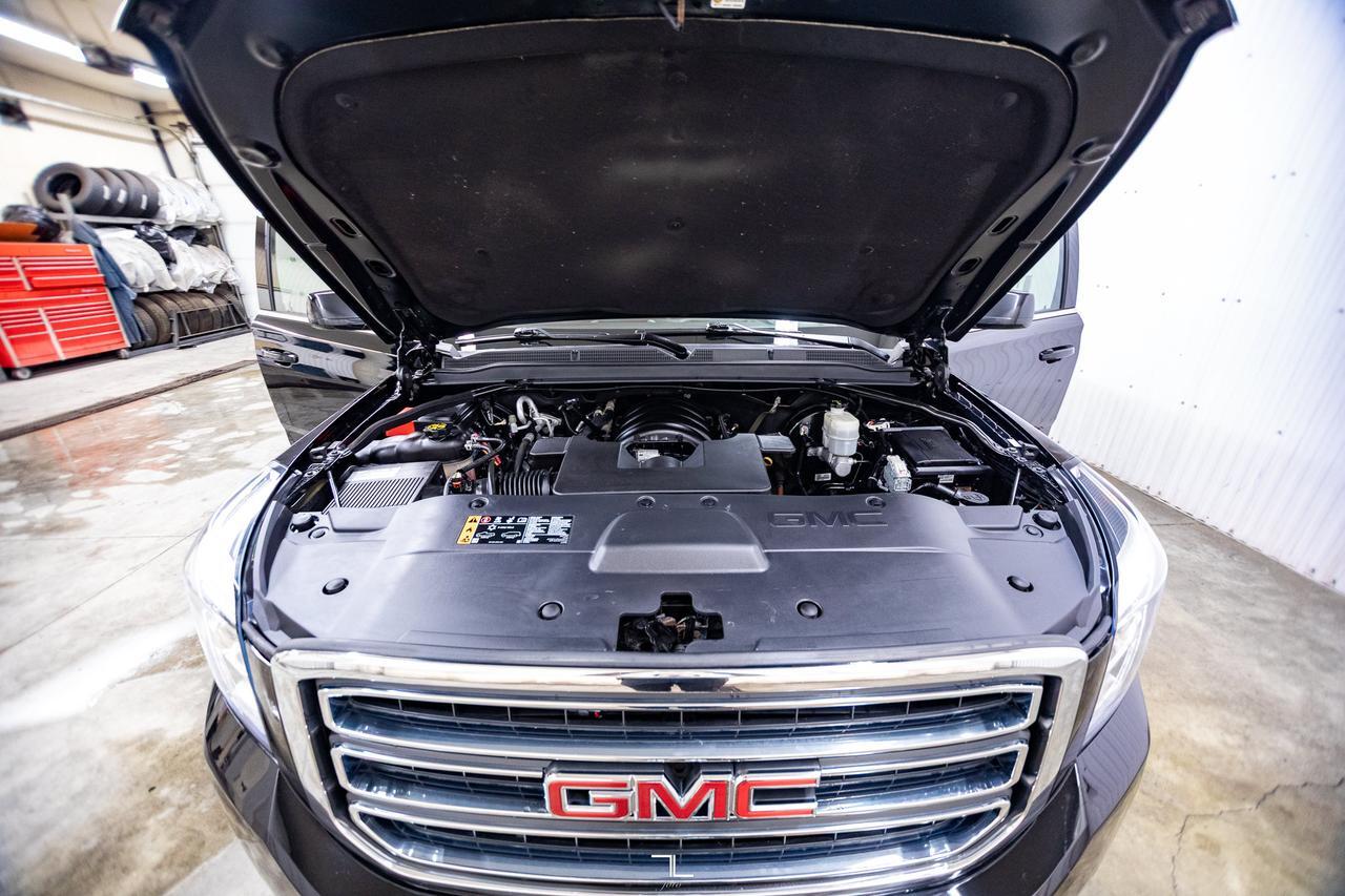 2019 GMC Yukon XL AWD SLE BCam 8 Passenger Red Deer AB