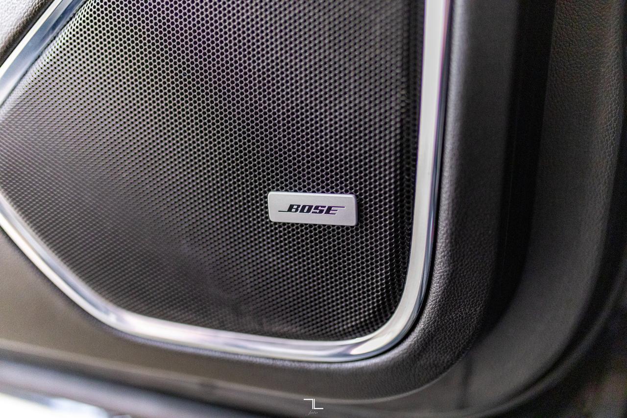 2019 GMC Yukon XL AWD SLE BCam 8 Passenger Red Deer AB