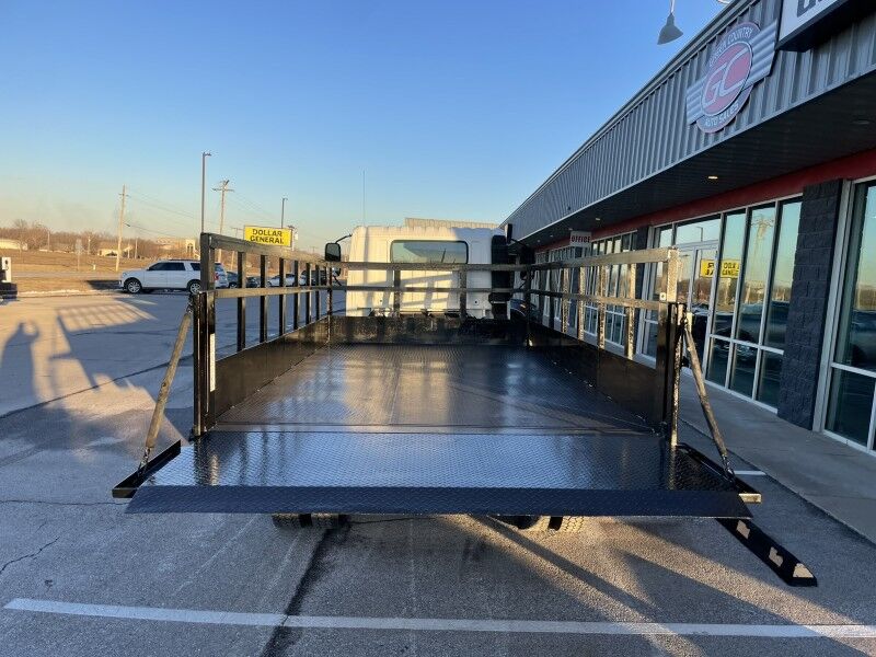 2019 HINO HINO 155 Diesel Stake 14' Flatbed w/ Lift Collinsville OK