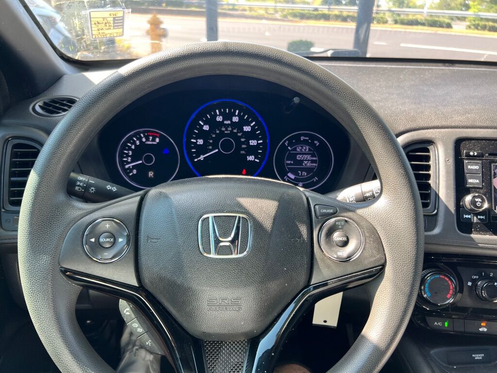 2019 HONDA HR-V LX Des Moines WA