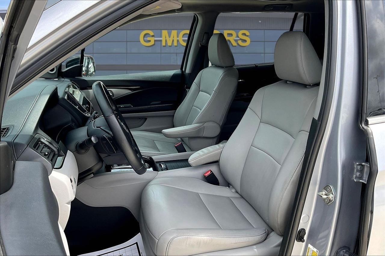 2019 HONDA PILOT TOURING GRAY at Delta Auto Alliance