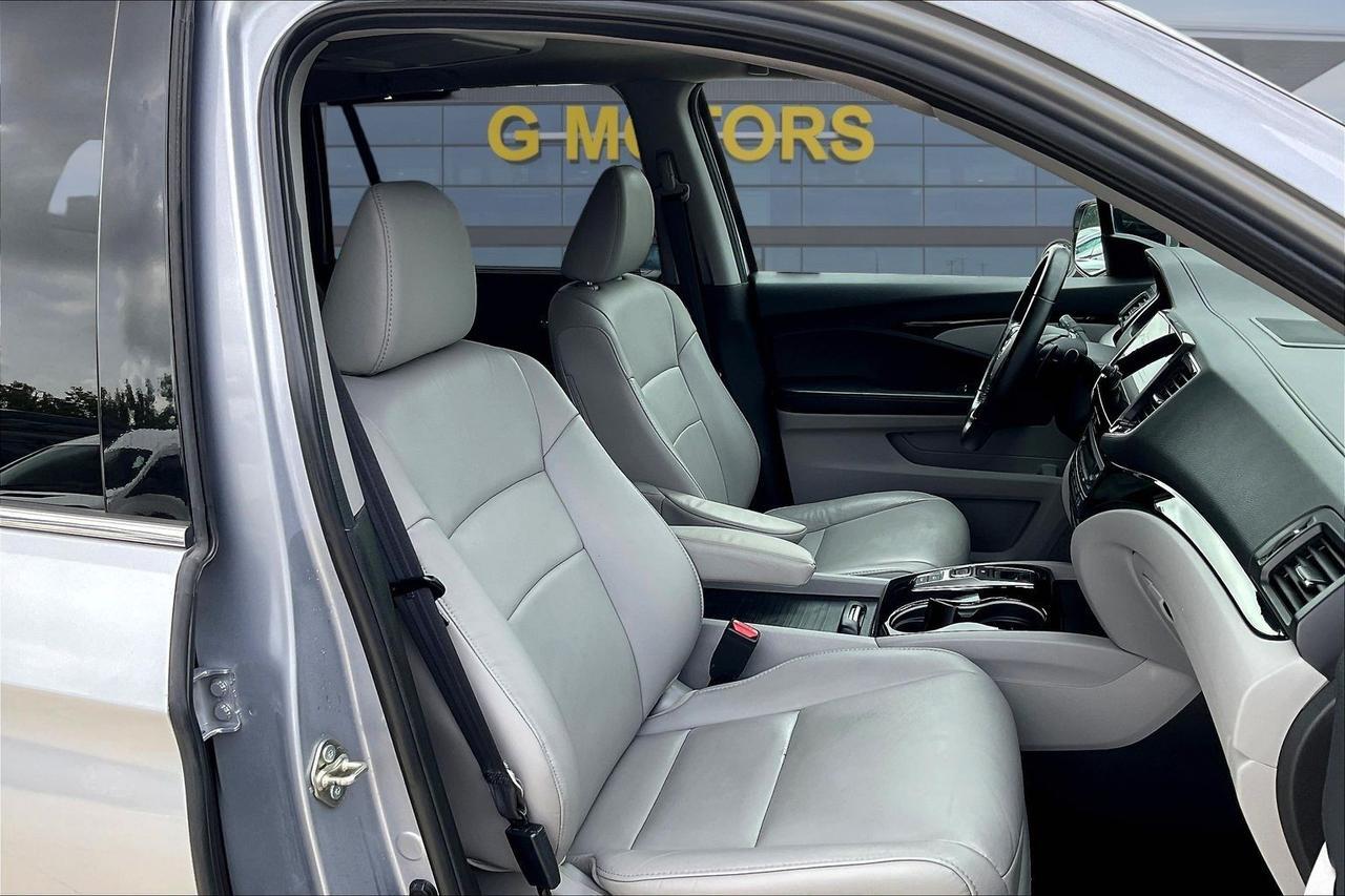 2019 HONDA PILOT TOURING GRAY at Delta Auto Alliance