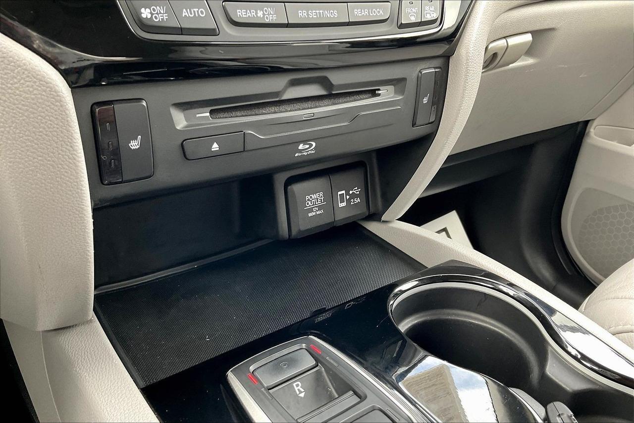 2019 HONDA PILOT TOURING GRAY at Delta Auto Alliance