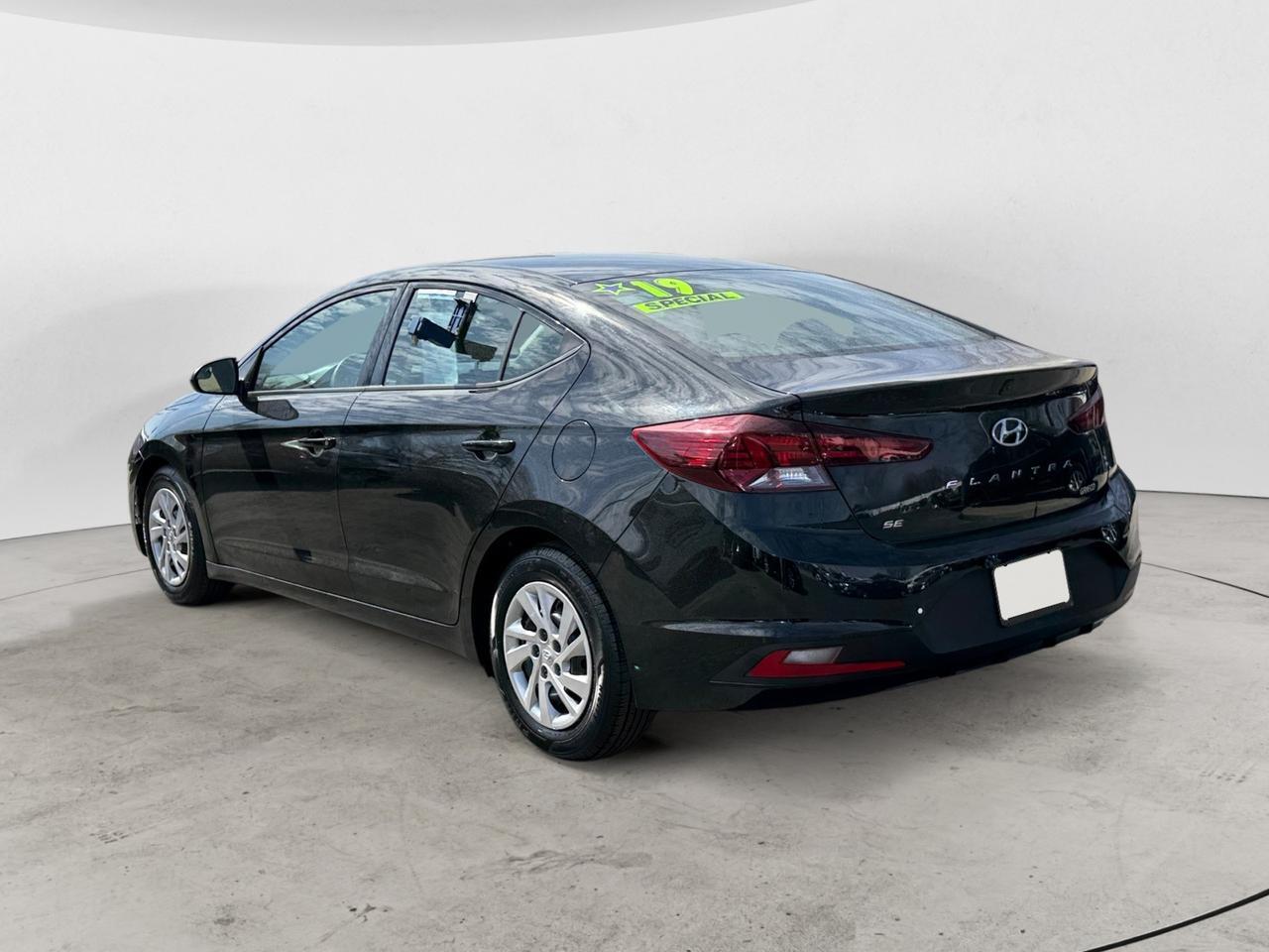 2019 HYUNDAI ELANTRA LIMITED; SE SE Kansas City MO