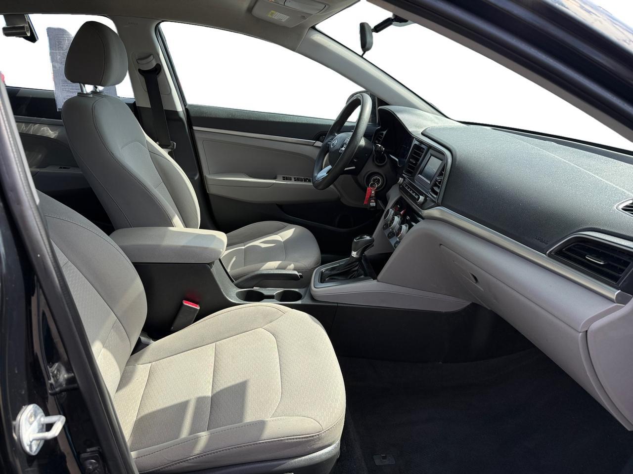 2019 HYUNDAI ELANTRA LIMITED; SE SE Kansas City MO