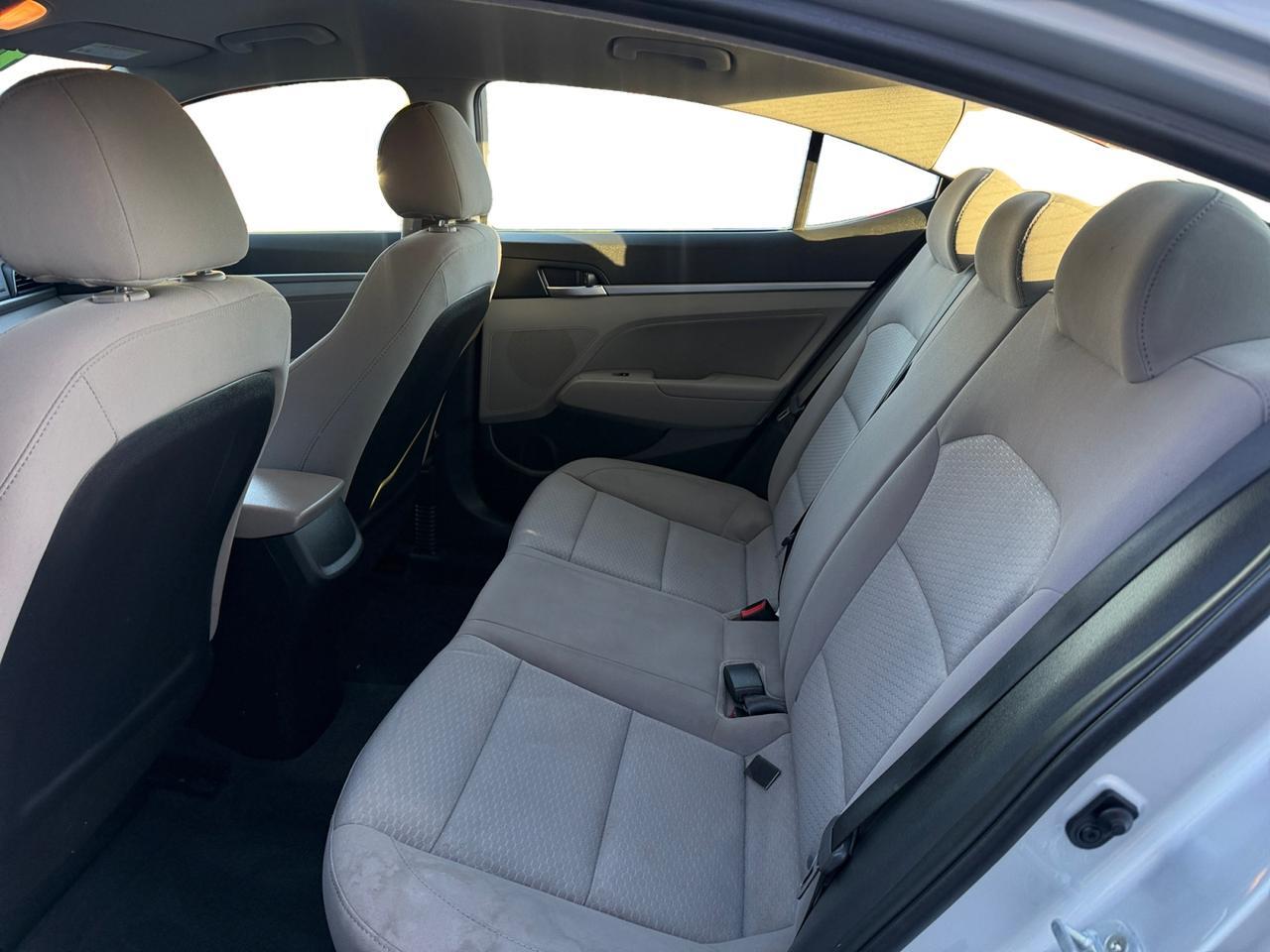 2019 HYUNDAI ELANTRA LIMITED; SEL SEL Kansas City MO