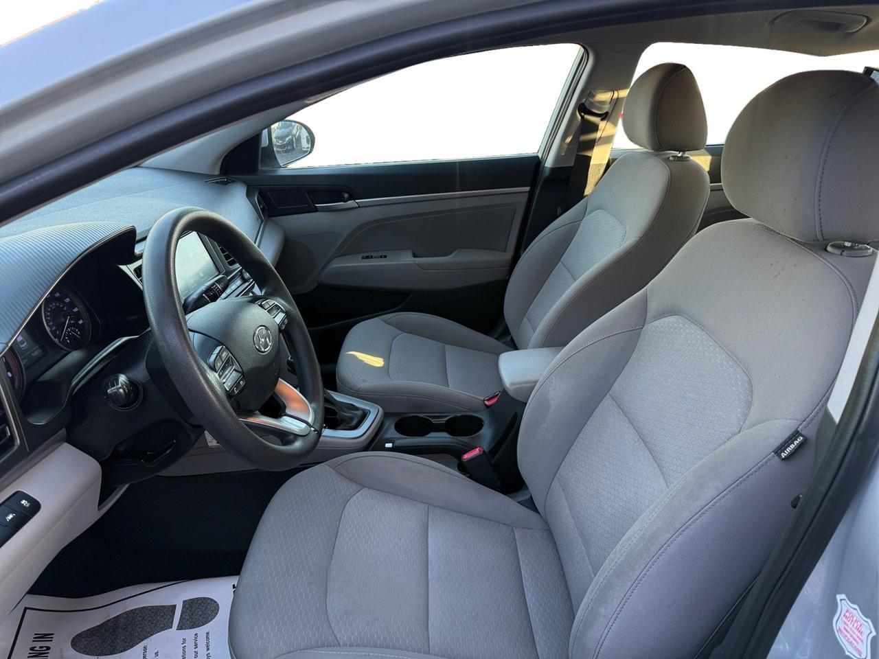 2019 HYUNDAI ELANTRA LIMITED; SEL SEL Kansas City MO