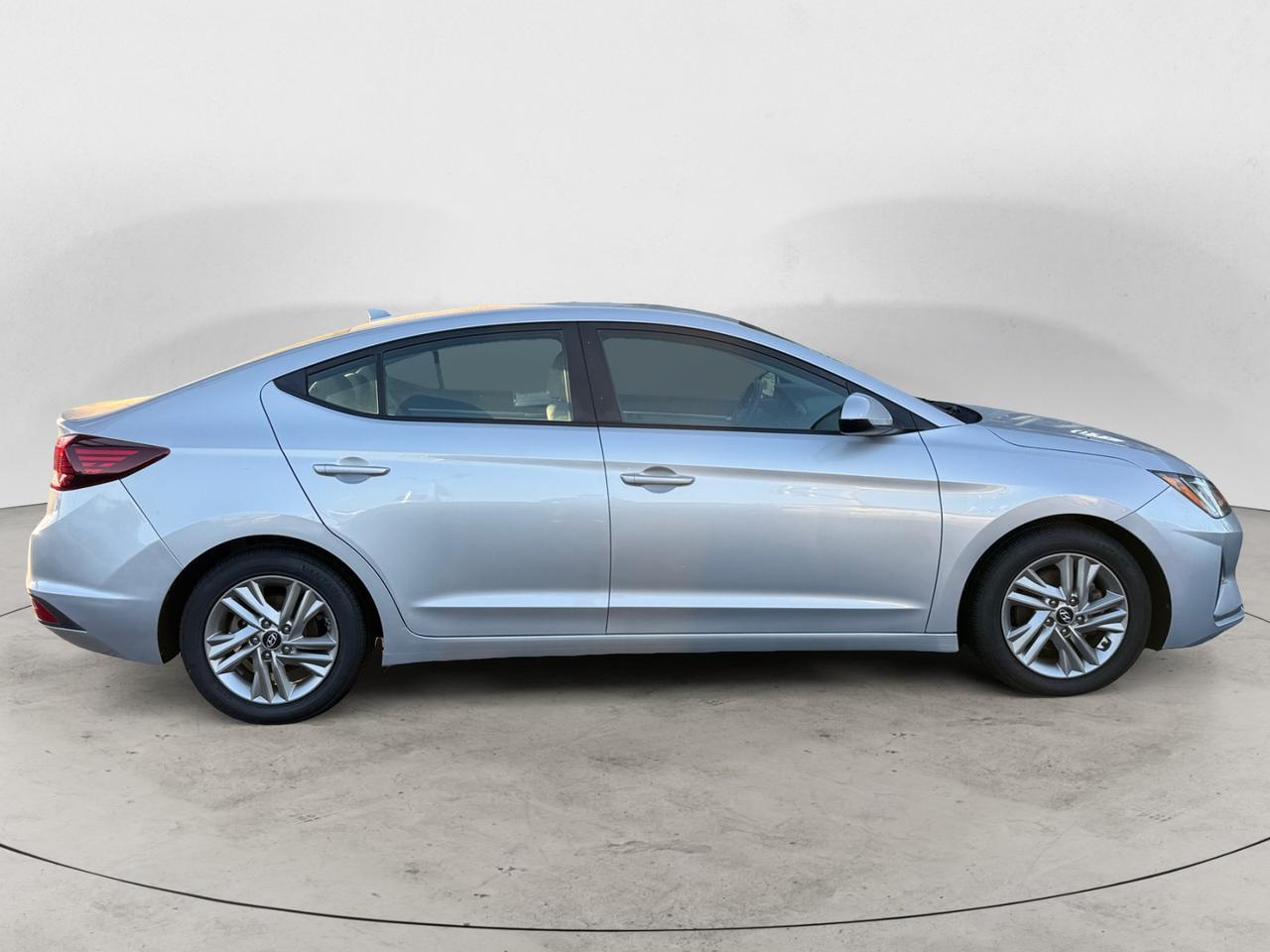 2019 HYUNDAI ELANTRA LIMITED; SEL SEL Kansas City MO