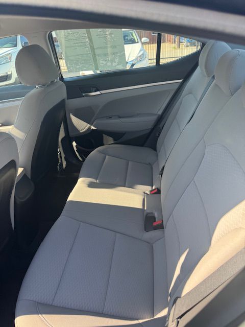 2019 HYUNDAI ELANTRA SE Grand Prairie TX