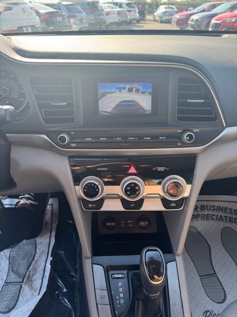 2019 HYUNDAI ELANTRA SE Grand Prairie TX