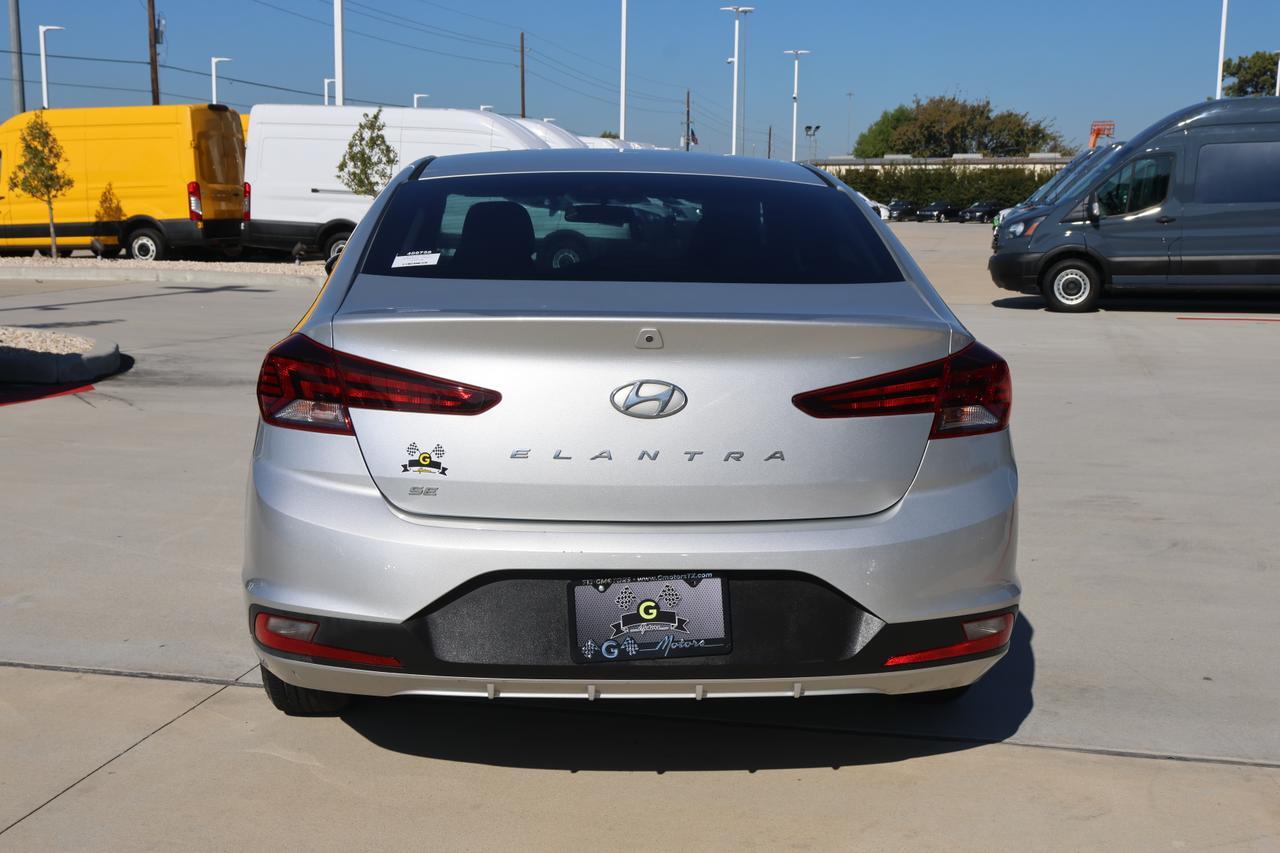 2019 HYUNDAI ELANTRA SE Houston TX