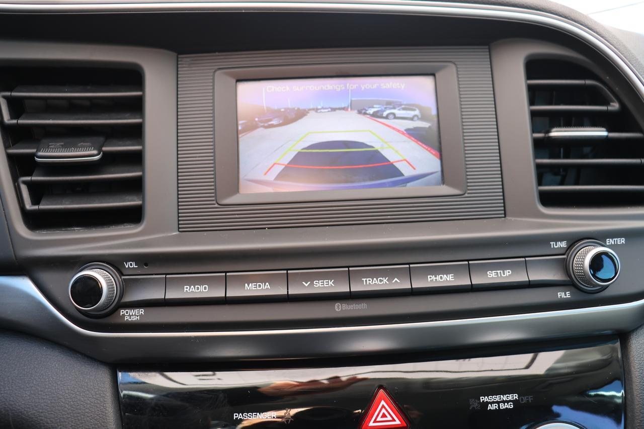 2019 HYUNDAI ELANTRA SE Houston TX