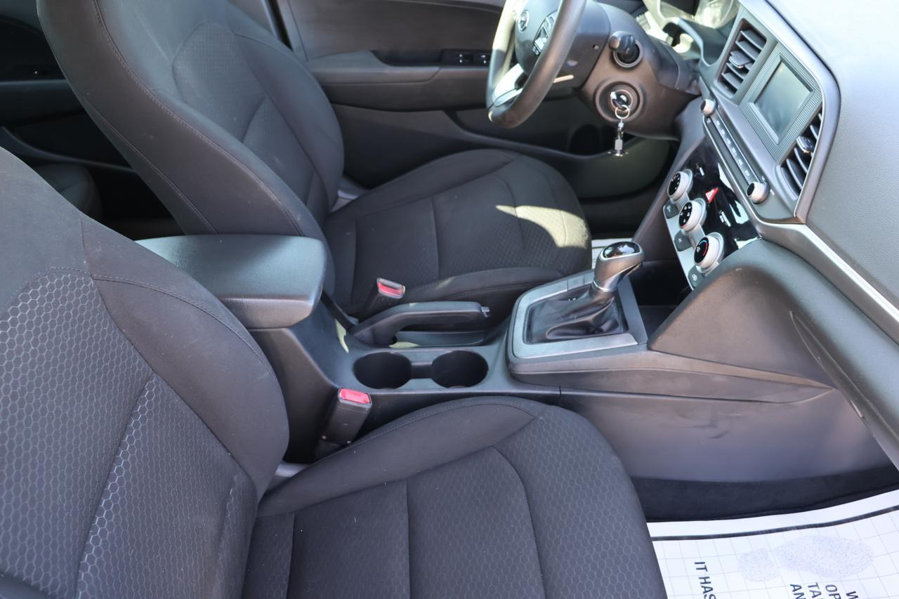2019 HYUNDAI ELANTRA SE Houston TX
