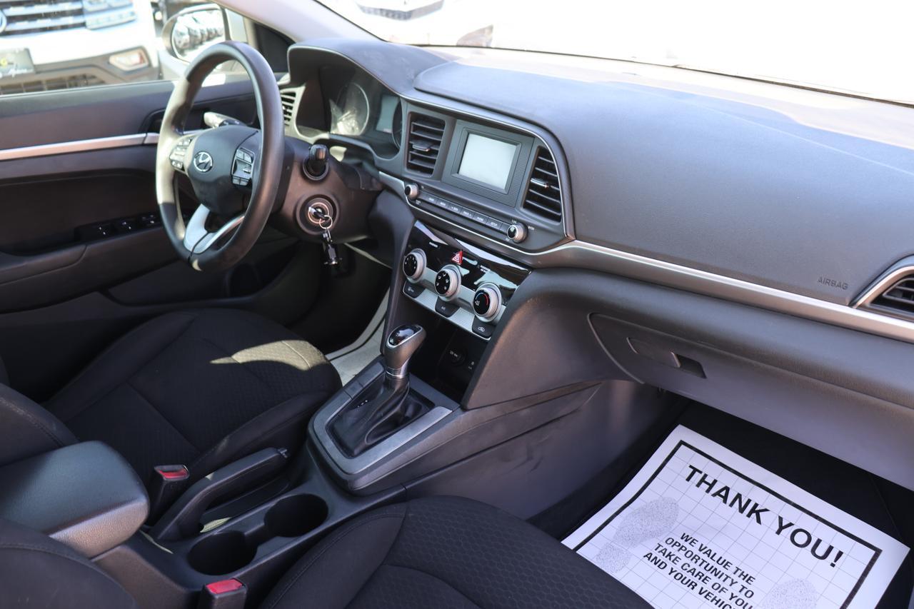 2019 HYUNDAI ELANTRA SE Houston TX
