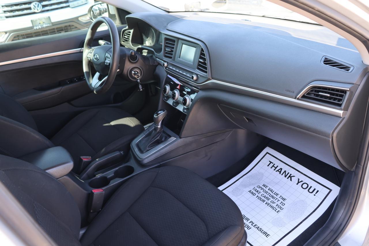 2019 HYUNDAI ELANTRA SE Houston TX