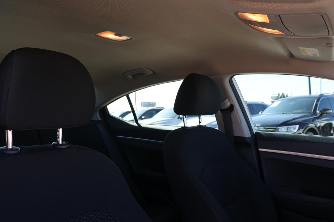 2019 HYUNDAI ELANTRA SE Houston TX