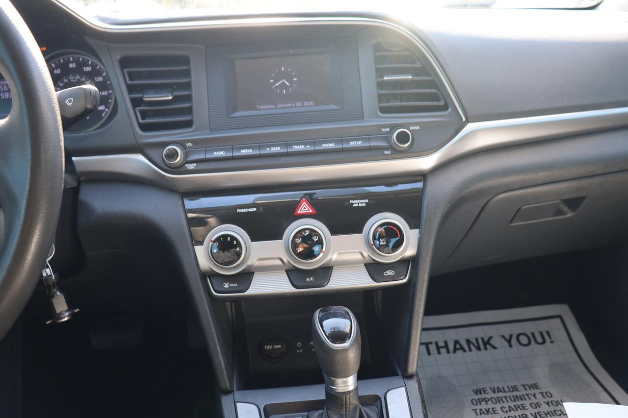 2019 HYUNDAI ELANTRA SE Houston TX