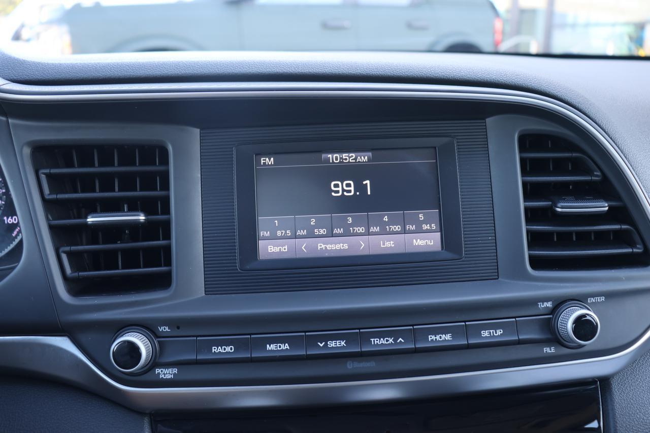 2019 HYUNDAI ELANTRA SE GRAY at G Motors