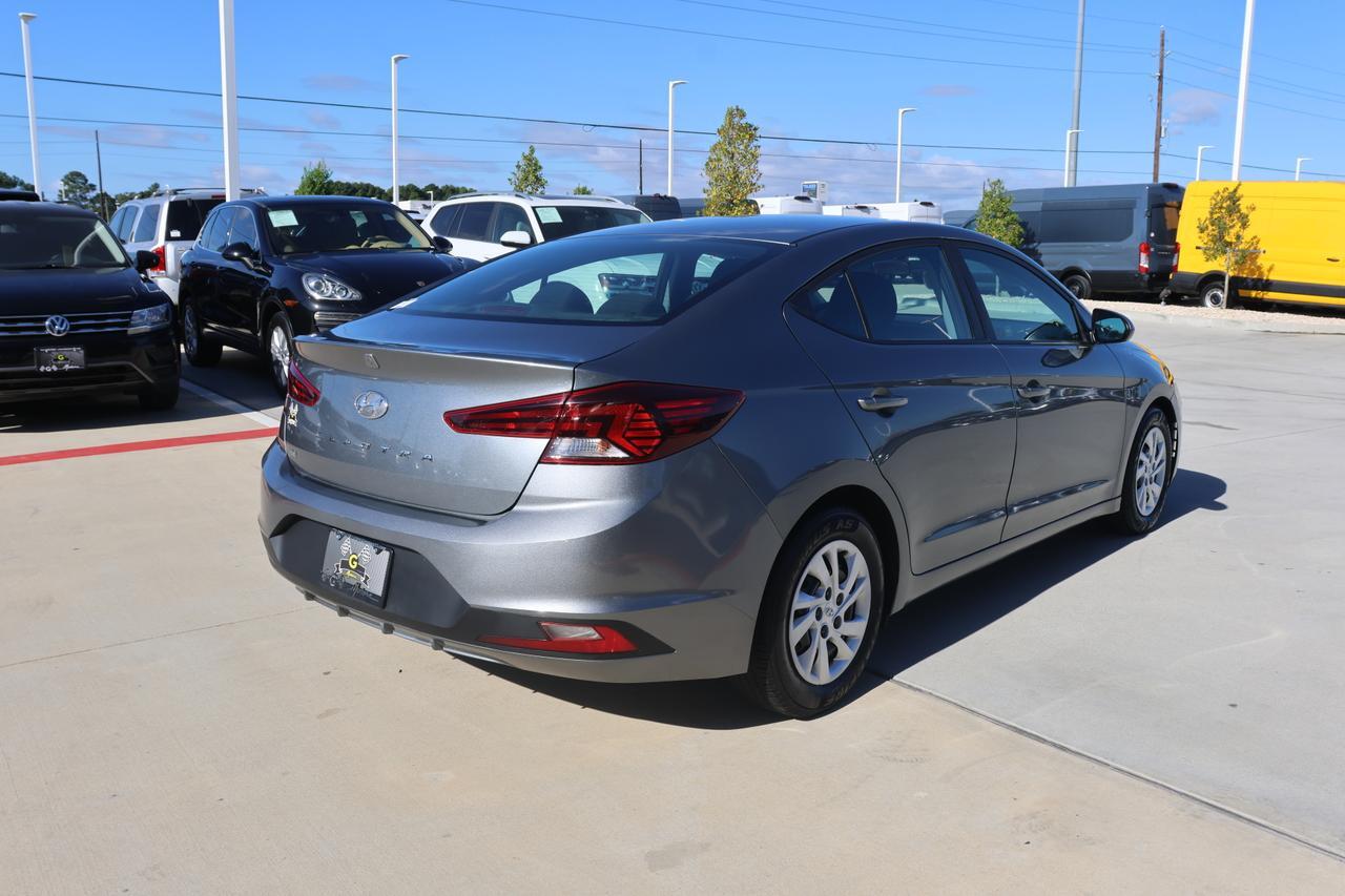 2019 HYUNDAI ELANTRA SE GRAY at G Motors