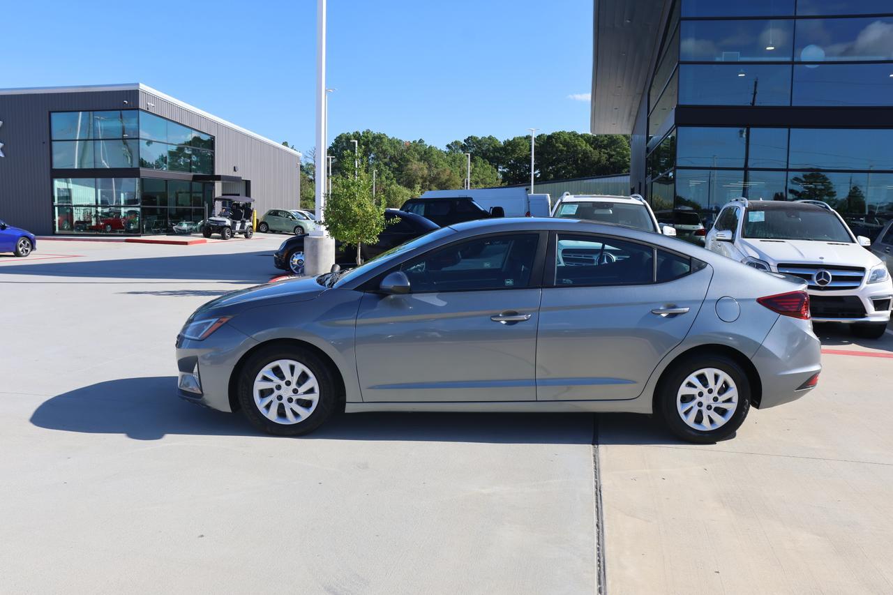 2019 HYUNDAI ELANTRA SE GRAY at G Motors